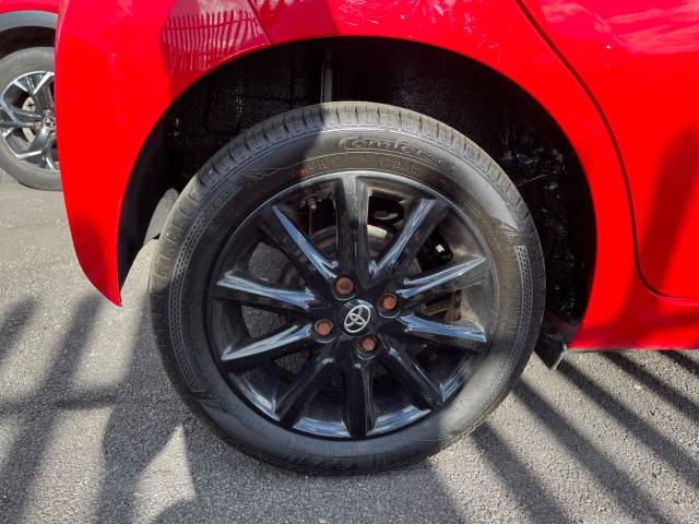 2017 Toyota Aygo 1.0 VVT-i X-Style 5dr x-shift