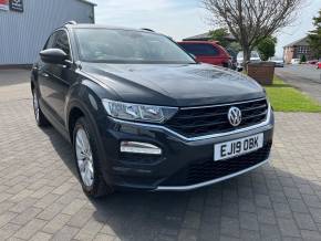 VOLKSWAGEN T-ROC 2019 (19) at Livingstone Motor Group Hull