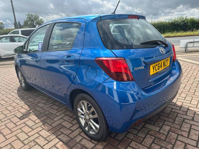 2014 Toyota Yaris 1.33 Dual VVT-i Icon Multidrive S Euro 5 5dr Euro 5