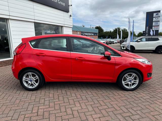 2013 Ford Fiesta 1.0T EcoBoost Zetec Euro 5 (s/s) 5dr
