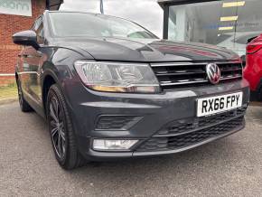 VOLKSWAGEN TIGUAN 2017 (66) at Livingstone Motor Group Hull