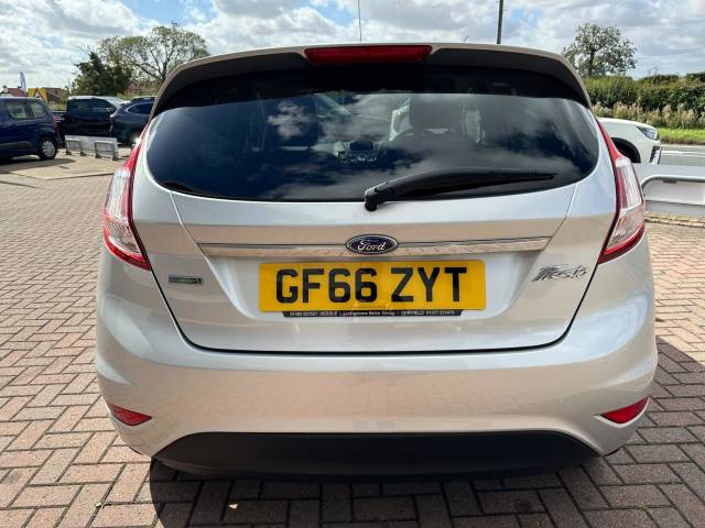 2016 Ford Fiesta 1.0T EcoBoost Titanium Euro 6 (s/s) 5dr