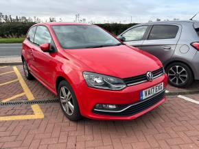 VOLKSWAGEN POLO 2017 (17) at Livingstone Motor Group Hull