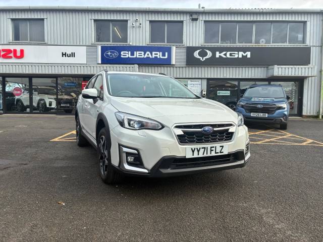 Subaru XV 2.0i e-Boxer SE Premium 5dr Lineartronic Hatchback Petrol/Electric Hybrid WHITE