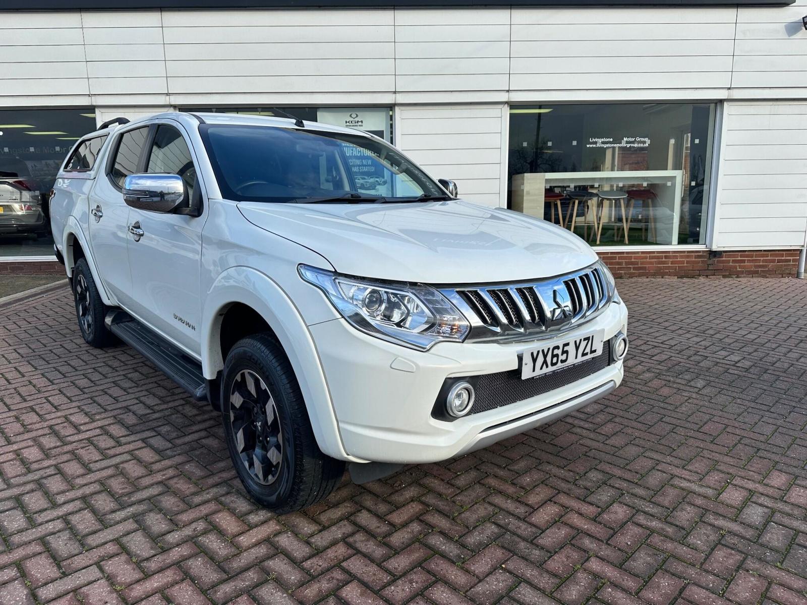2015 Mitsubishi L200