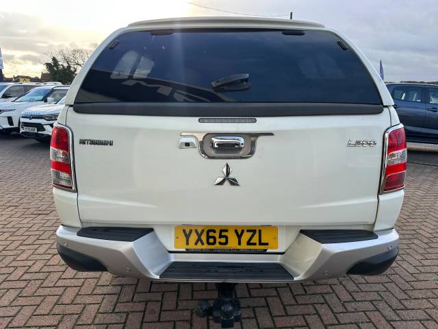 2015 Mitsubishi L200 2.4 DI-D DC Barbarian 4WD Euro 5 4dr