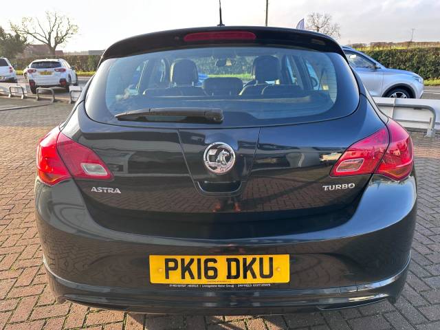 2016 Vauxhall Astra 1.4i Turbo Limited Edition Euro 6 5dr
