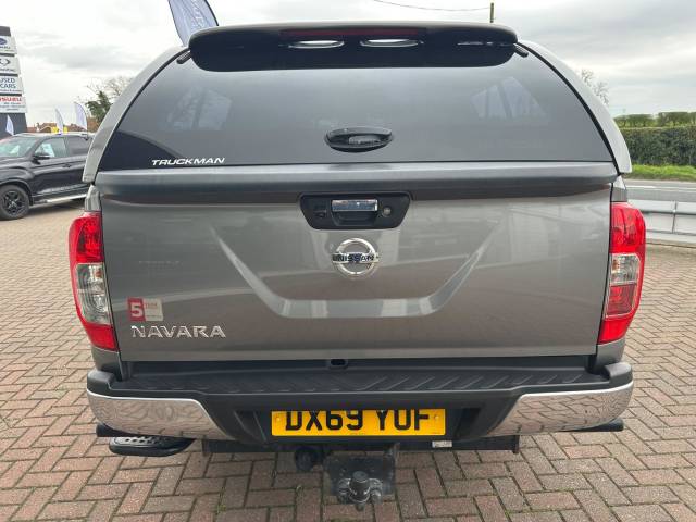 2019 Nissan Navara Double Cab Pick Up Tekna 2.3dCi 190 TT 4WD Auto