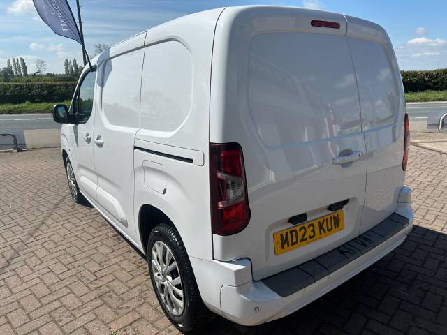 2023 Citroen Berlingo 1.5 BlueHDi 650Kg Driver Edition 100ps 6 Speed S/S