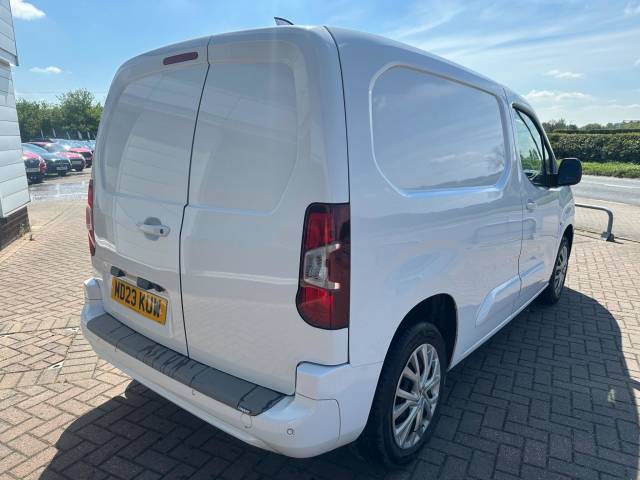 2023 Citroen Berlingo 1.5 BlueHDi 650Kg Driver Edition 100ps 6 Speed S/S