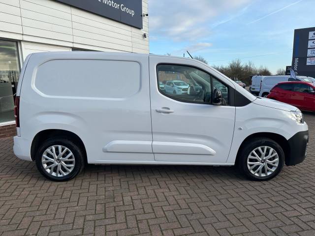 2023 Citroen Berlingo 1.5 BlueHDi 650Kg Driver Edition 100ps 6 Speed S/S