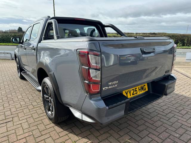 2025 Isuzu D-max 1.9 V-Cross Steel Edition Double Cab 4x4 Auto
