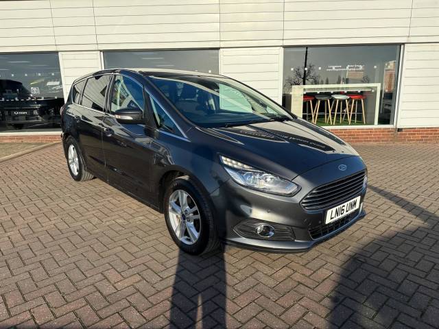Ford S-MAX 1.5T EcoBoost Titanium Euro 6 (s/s) 5dr MPV Petrol Grey