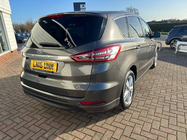 2016 Ford S-MAX 1.5T EcoBoost Titanium Euro 6 (s/s) 5dr
