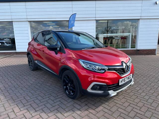 Renault Captur 1.5 dCi ENERGY Dynamique S Nav Euro 6 (s/s) 5dr SUV Diesel Red