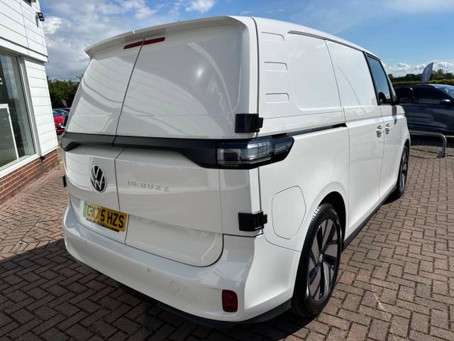 2025 Volkswagen ID. Buzz Cargo 250kW Commerce 79kWh Auto 4Motion