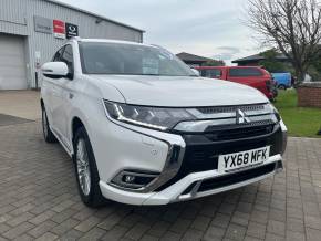 MITSUBISHI OUTLANDER at Livingstone Motor Group Hull