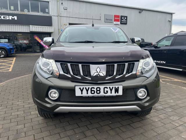 2018 Mitsubishi L200 2.4 Double Cab DI-D 178 Barbarian 4WD