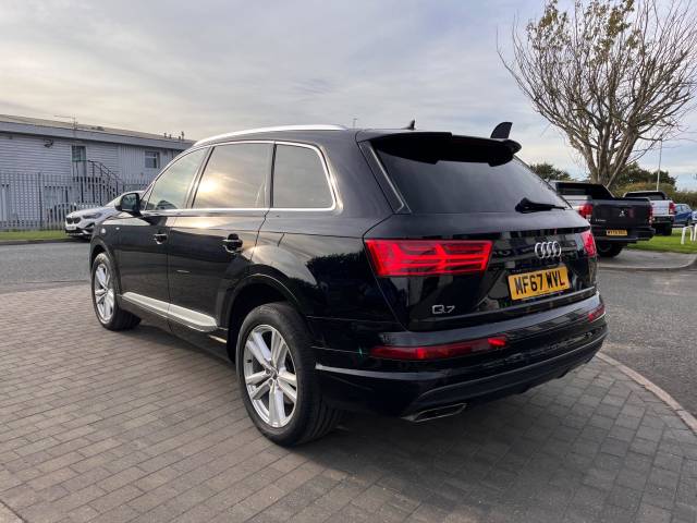 2017 Audi Q7 3.0 TDI 218 Quattro S Line 5dr Tip Auto