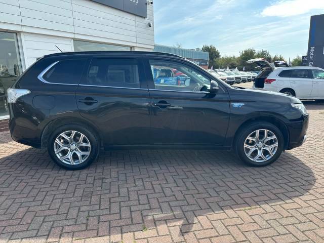 2014 Mitsubishi Outlander 2.0h 12kWh GX4h SUV 5dr Petrol Plug-in Hybrid CVT 4WD Euro 5 (s/s) (200 ps)